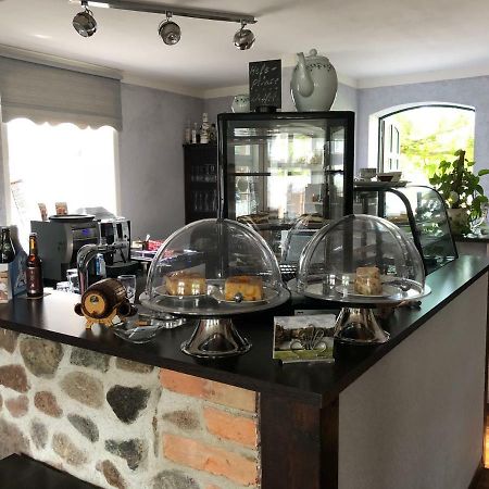 Alte Schule Cafe Und Pension Drehna Zewnętrze zdjęcie